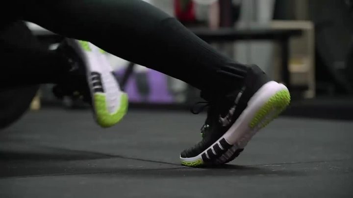 Nike Flex Control 4 Lightweight
