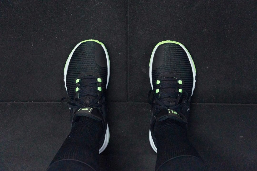 flex contact 4 sneaker