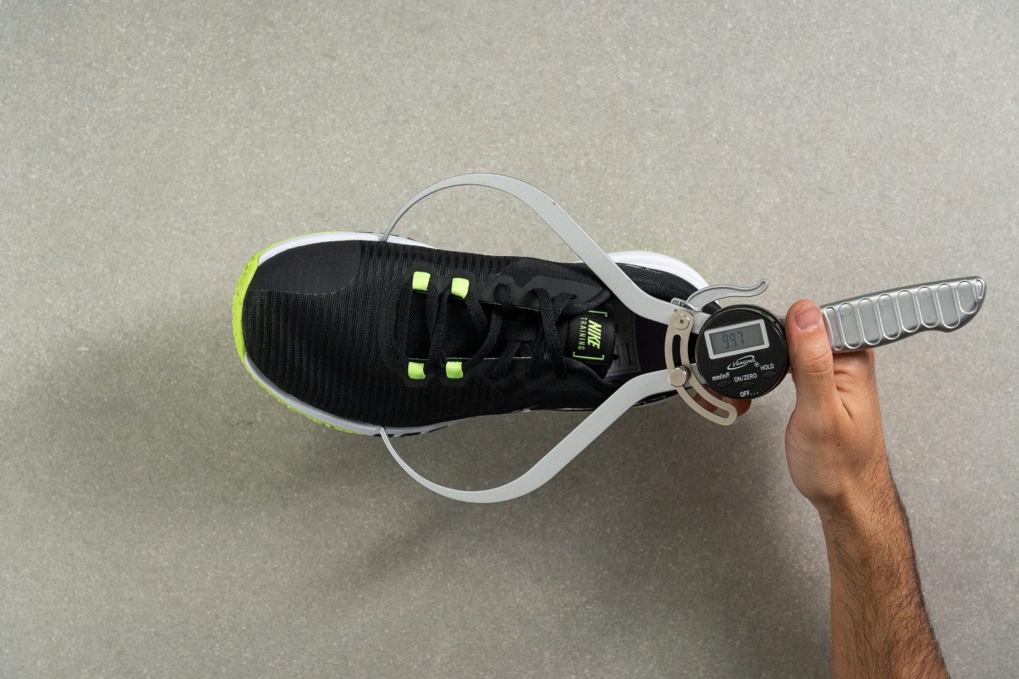 Cut in half: Nike Flex Control 4 Review | RunRepeat