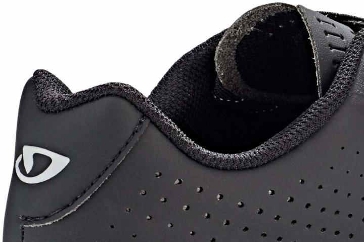Giro Privateer Lace Comfortable insole