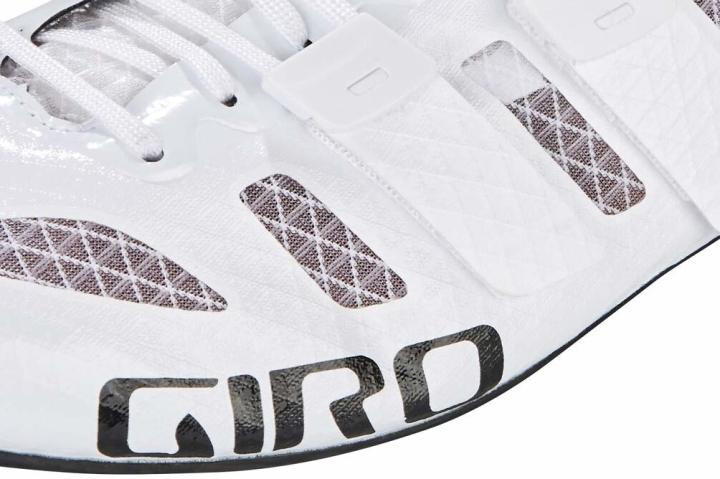 Prolight Techlaces feather-like weight outsole Logo