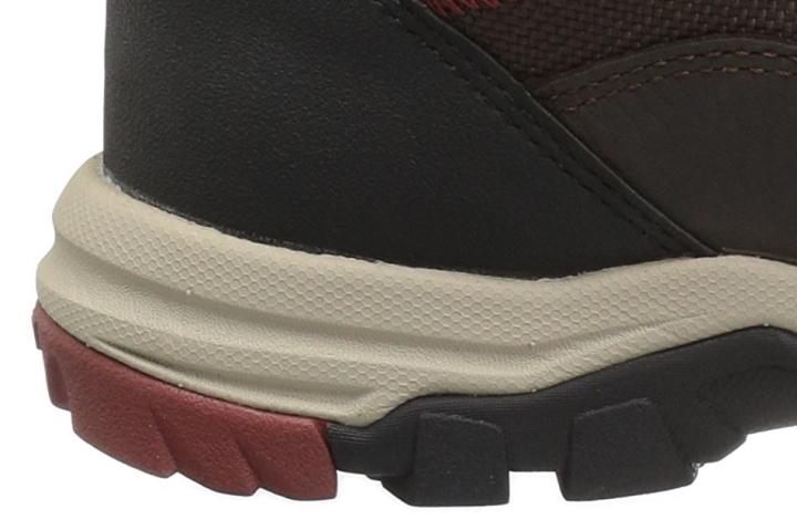 Prefer a hiking shoe that offers a cushioned and supportive platform for the foot midsole