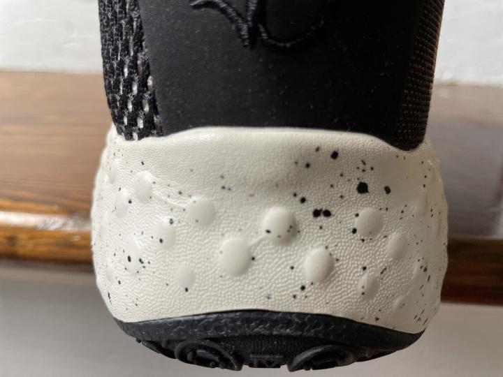 Nike PG 5 Review, Facts, Comparison