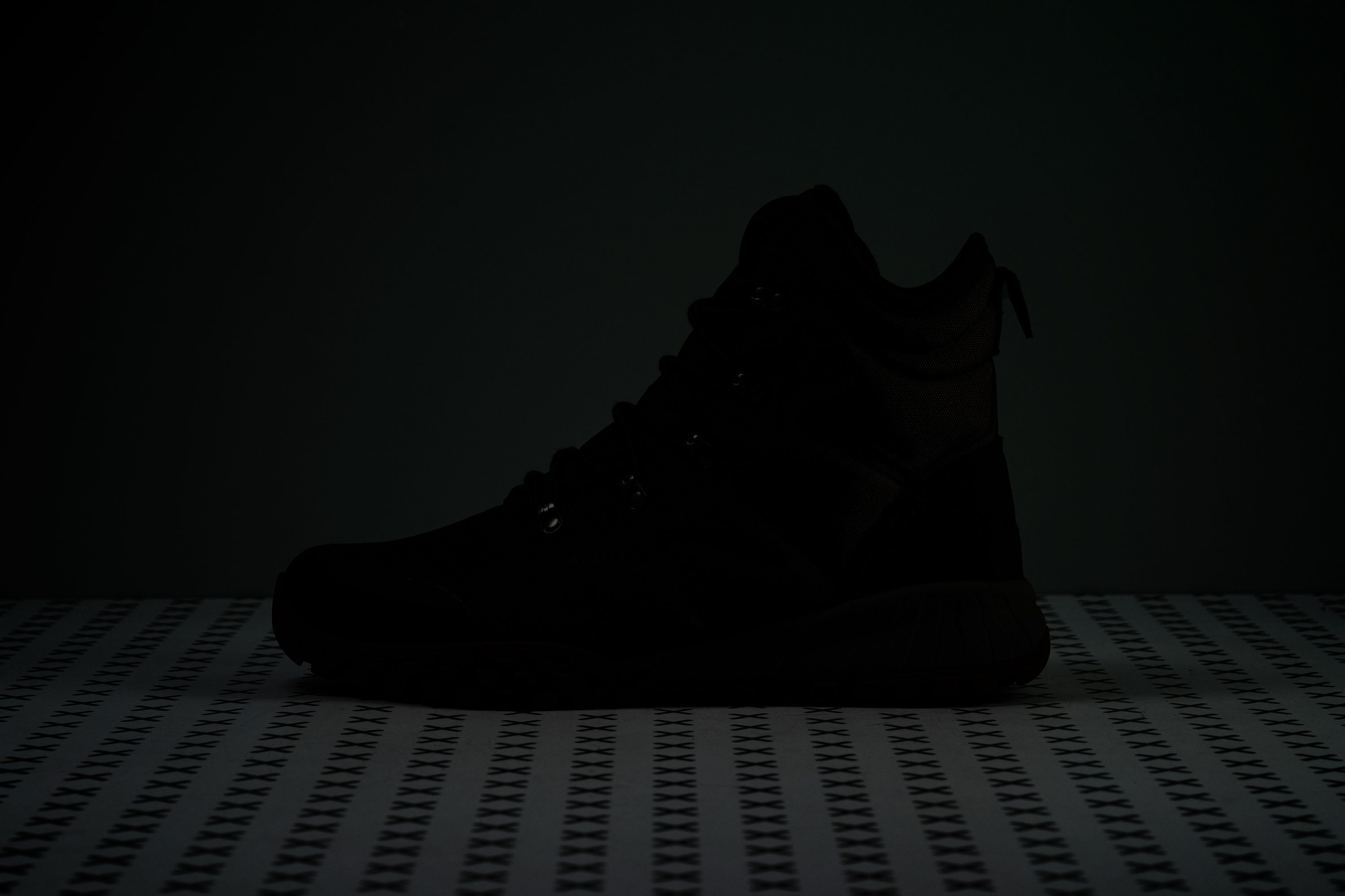 Columbia zapatillas de running Adidas hombre pista talla 33.5 Reflective elements