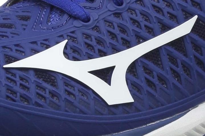 A tecnologia este mizuno Wave oferece amortecimento dinâmico e alta estabilidade Updates