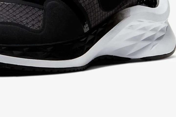 Jordan Air Zoom 85 Runner 3
