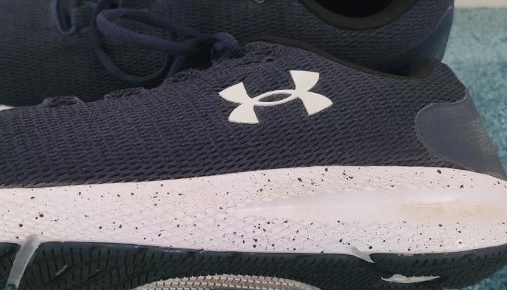 Zapatillas Under Armour Charged First