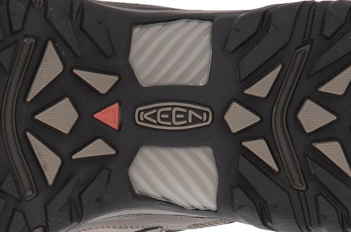 KEEN Targhee Exp WP offers enhanced grip on rocky surfaces outsole