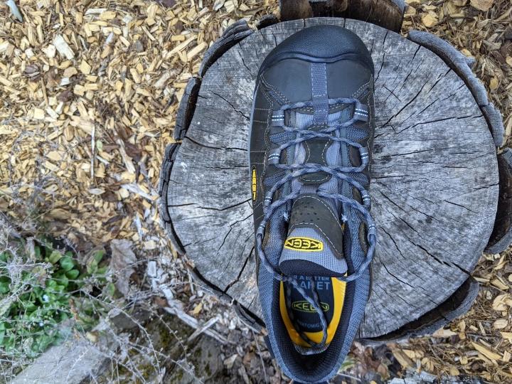 Keen targhee wide on sale fit