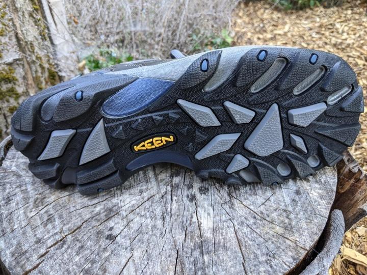 keen-targhee-ii-outsole.jpg