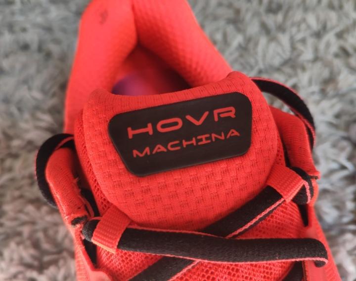 Under-Armour-HOVR-Machina-branding.jpg