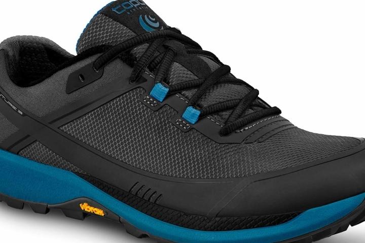 Topo Athletic Runventure 3 needs some improvements Lacks reflectivity