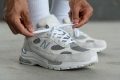New Balance 992_laces
