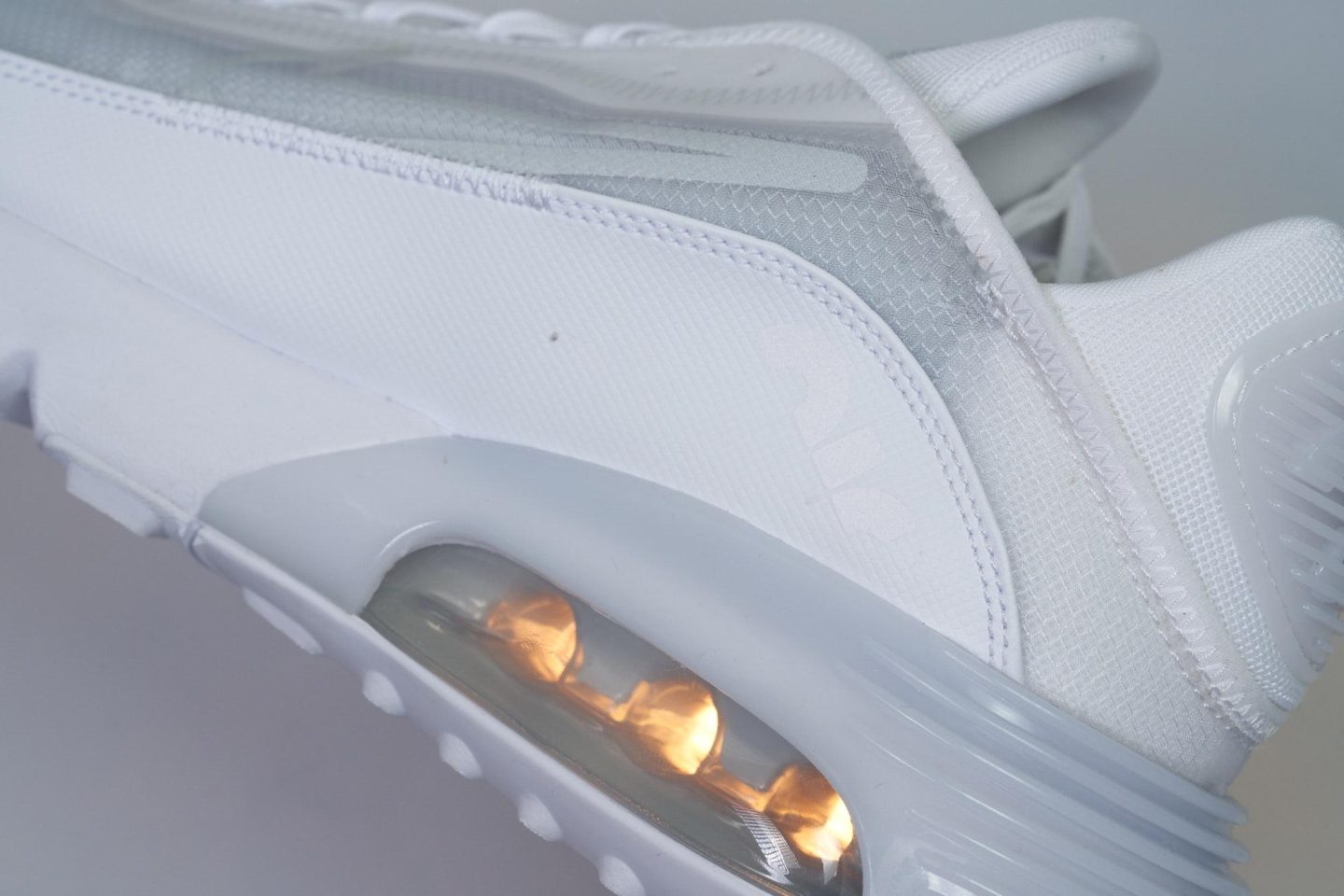 buzz nike 2090