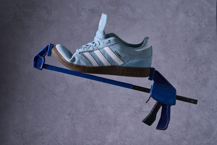 Adidas Busenitz Prueba de flexibilidad