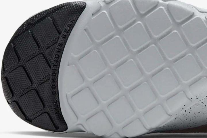 Nike ACG Moc 3.0 shoe outsole