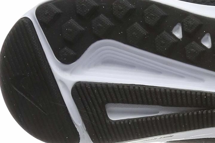 Nike Quest 2 traction