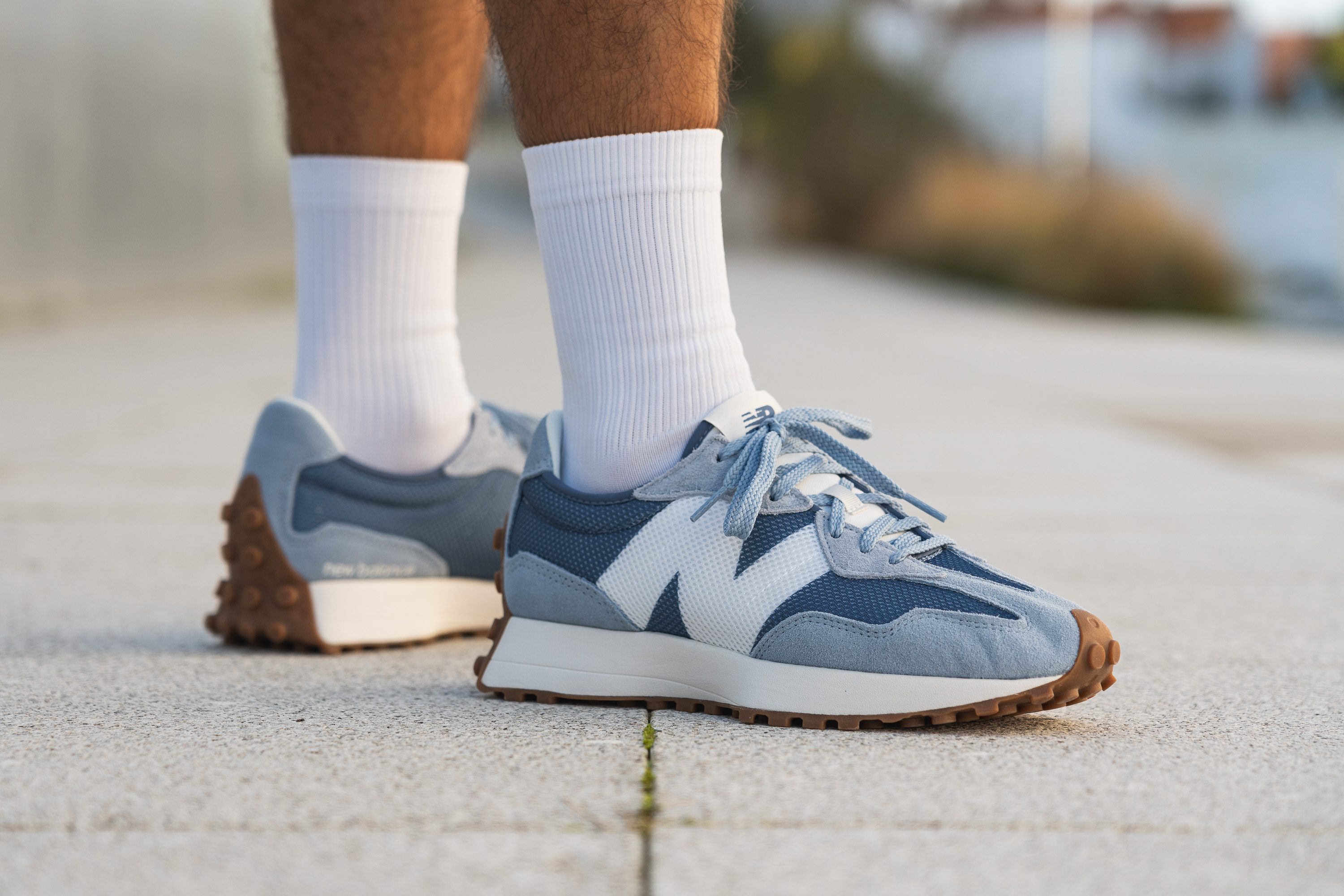 New Balance 327 Forefoot stack
