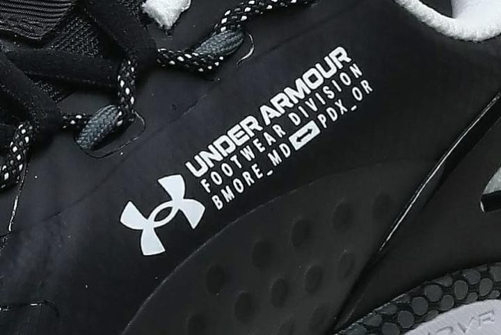 Under Armour HOVR Summit logo