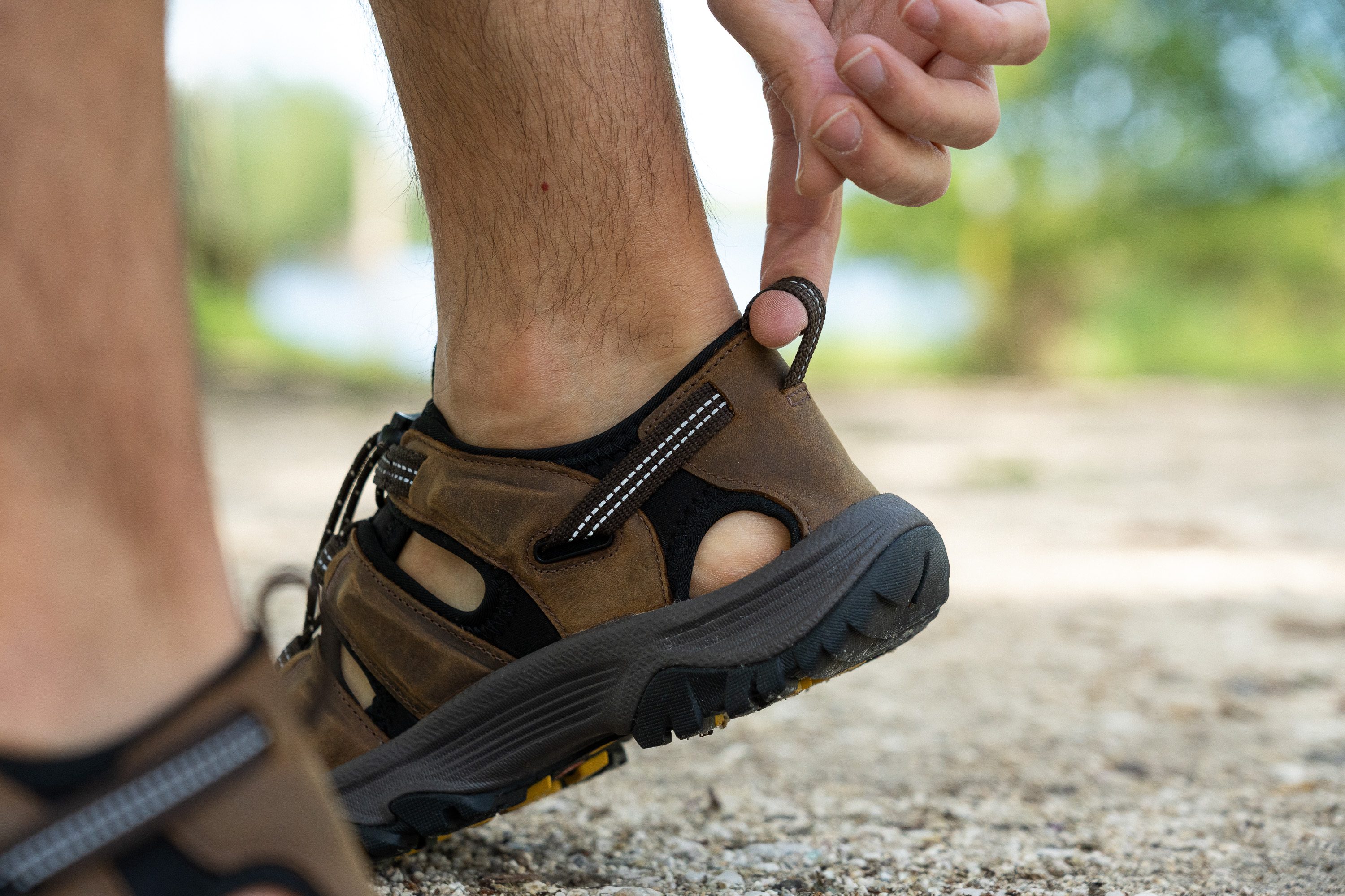 KEEN Targhee III Sandal Heel tab