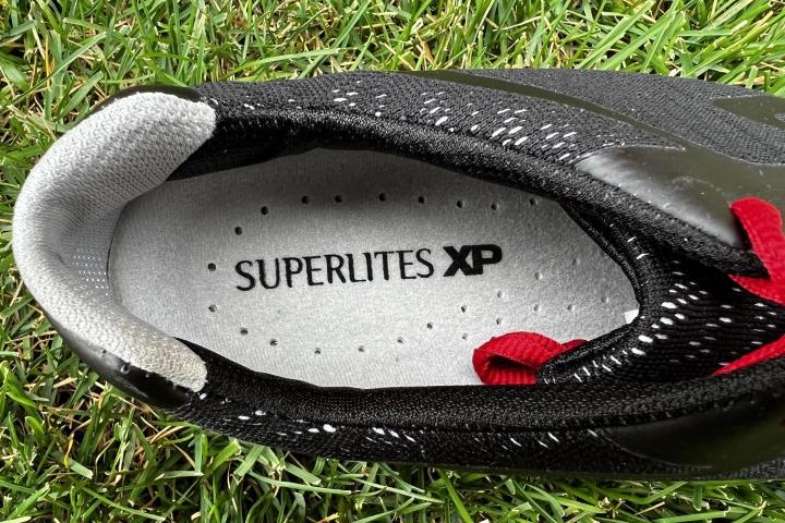 footjoy-superlites-xp-heelcollar.jpg