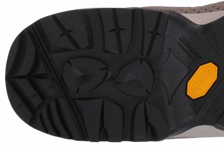 Vasque Breeze AT GTX outsole 2