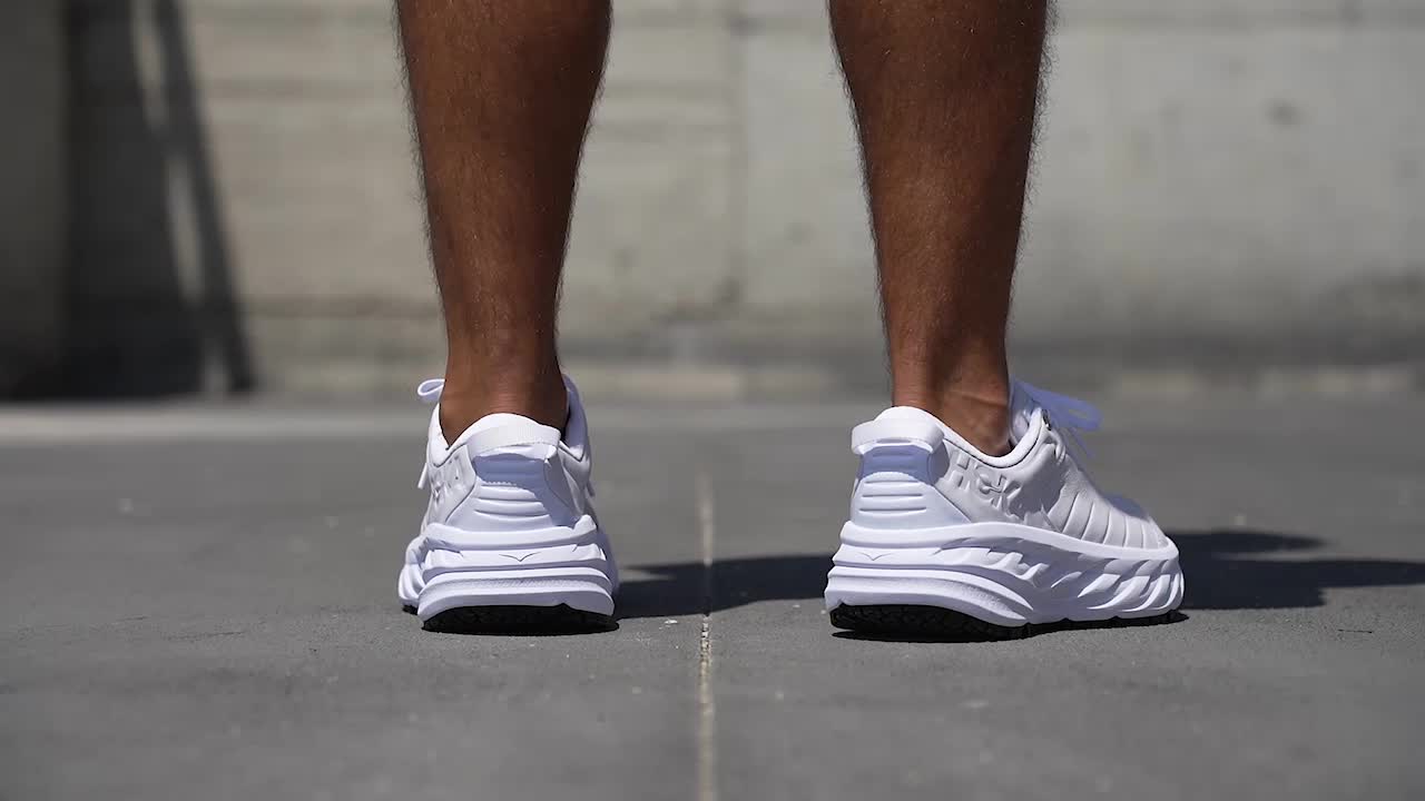 Cortadas por la mitad: Análisis y review de las Hoka Bondi SR