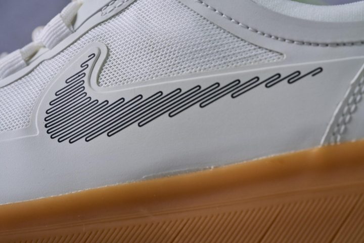 nike grey lime dunk shoes Logo detail