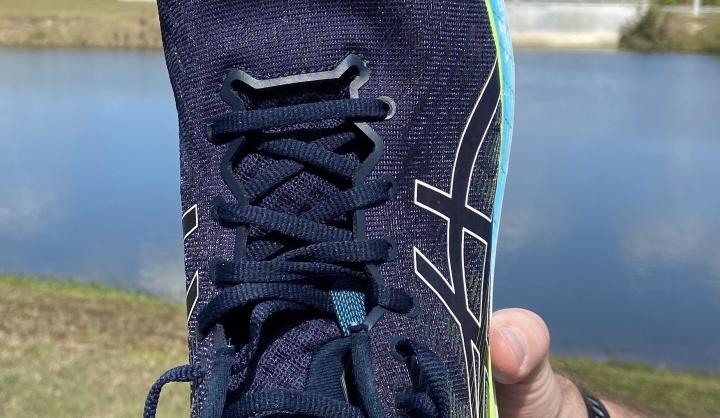 asics-glideride-2-laces.jpg