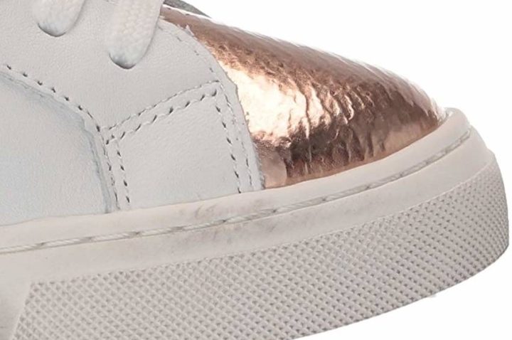 Are dreaming of buying an excellent Golden Goose dupe steve-madden-rezume-forefoot