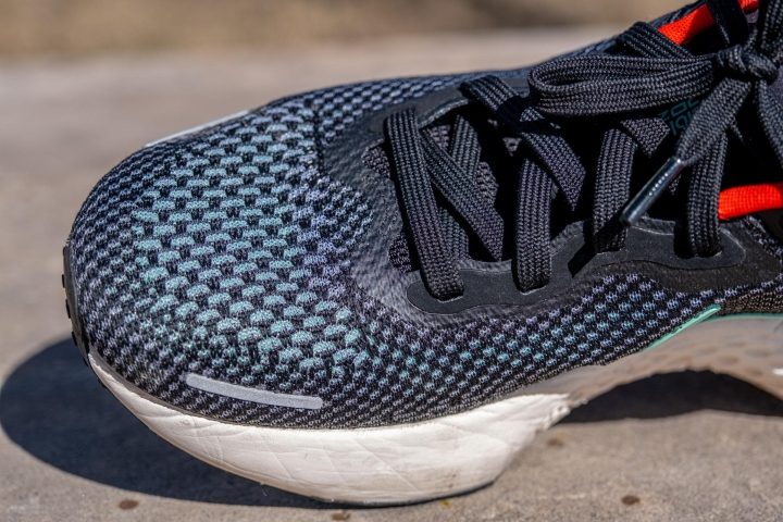 nike zoomx invincible run forefoot