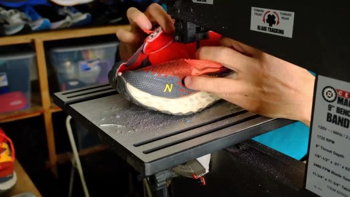 New Balance Fresh Foam Hierro v6 Saw