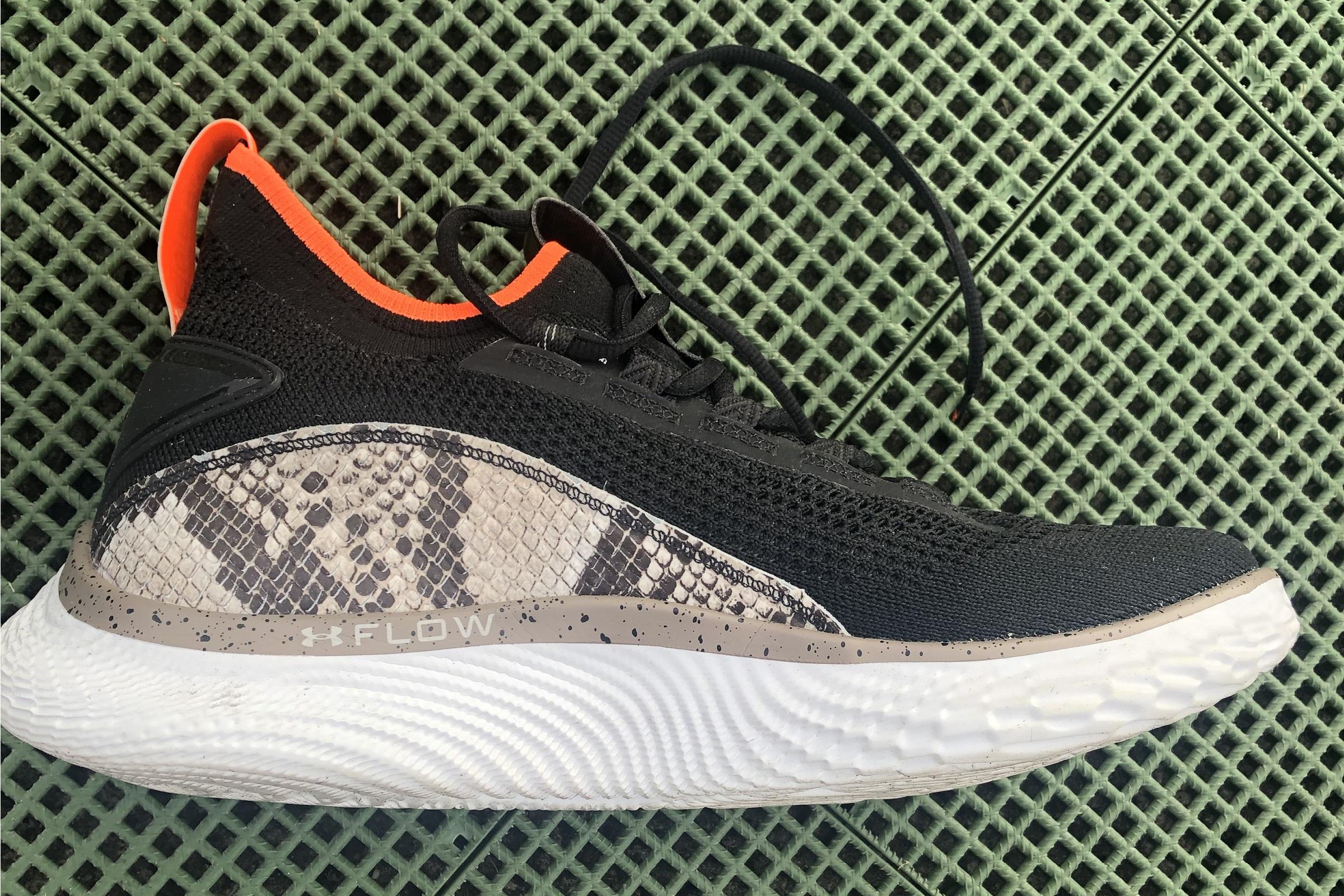 ua curry 8 review