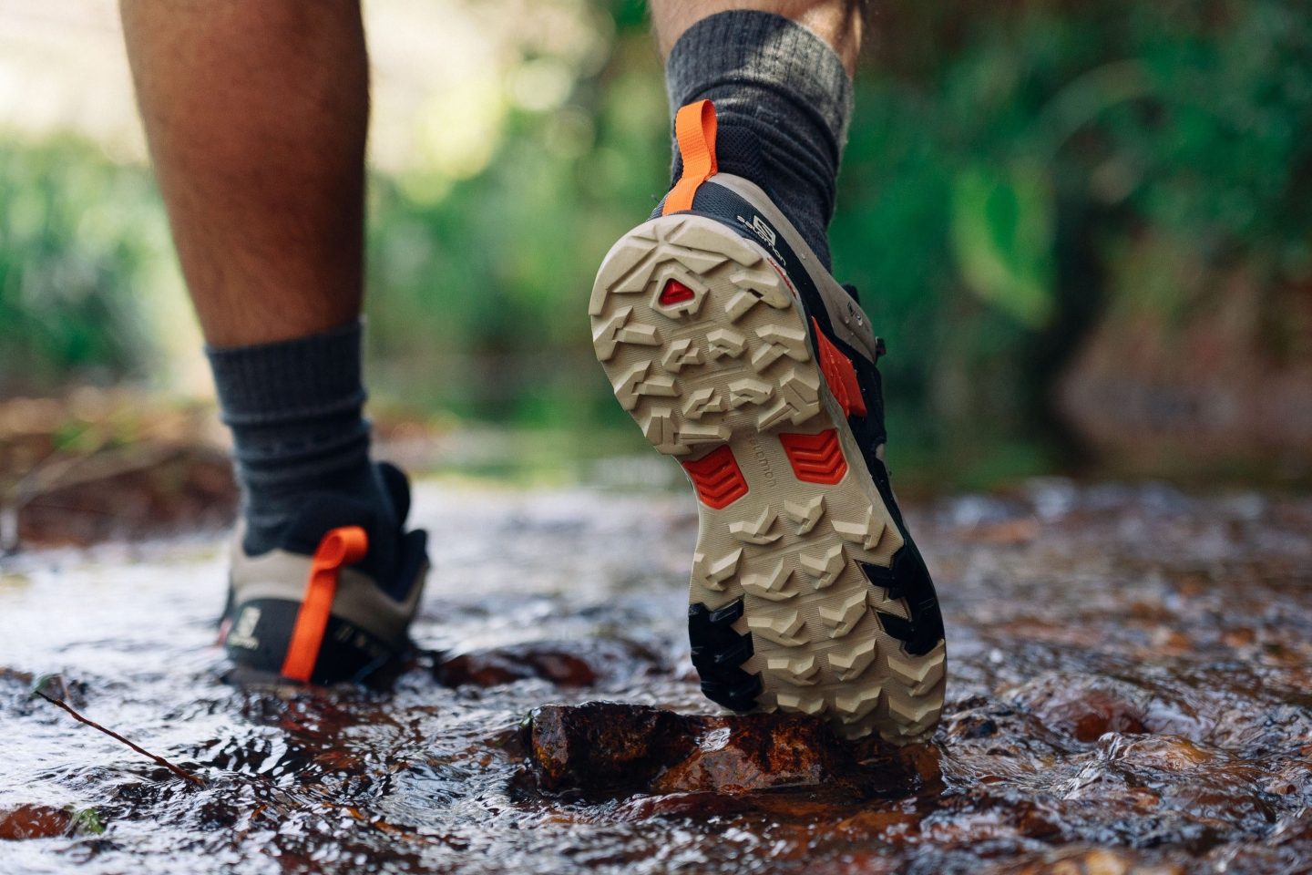 Cut in half: Salomon X Ultra 4 GTX Review | RunRepeat