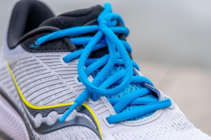 Cordones de las Saucony Guide 14