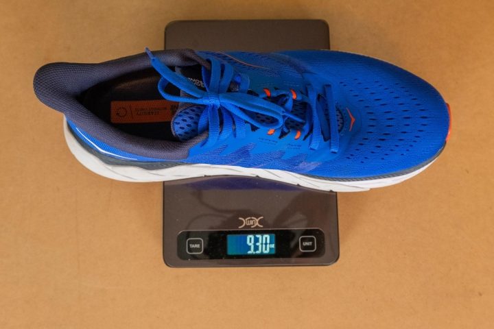 Weight of the Hoka Arahi 5