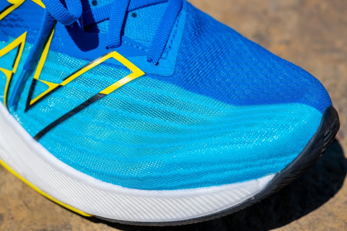 Cut in half: New Balance FuelCell Rebel v2 Review | RunRepeat