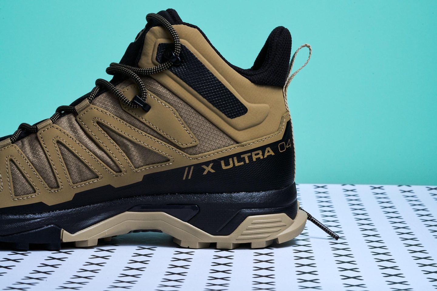 Cut in half: Salomon X Ultra 4 Mid GTX Review | RunRepeat