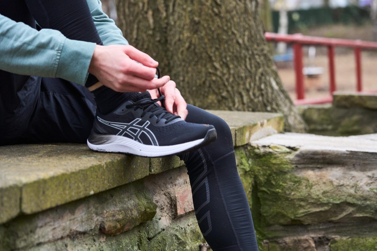 Cut in half: ASICS Gel Excite 8 Review | RunRepeat