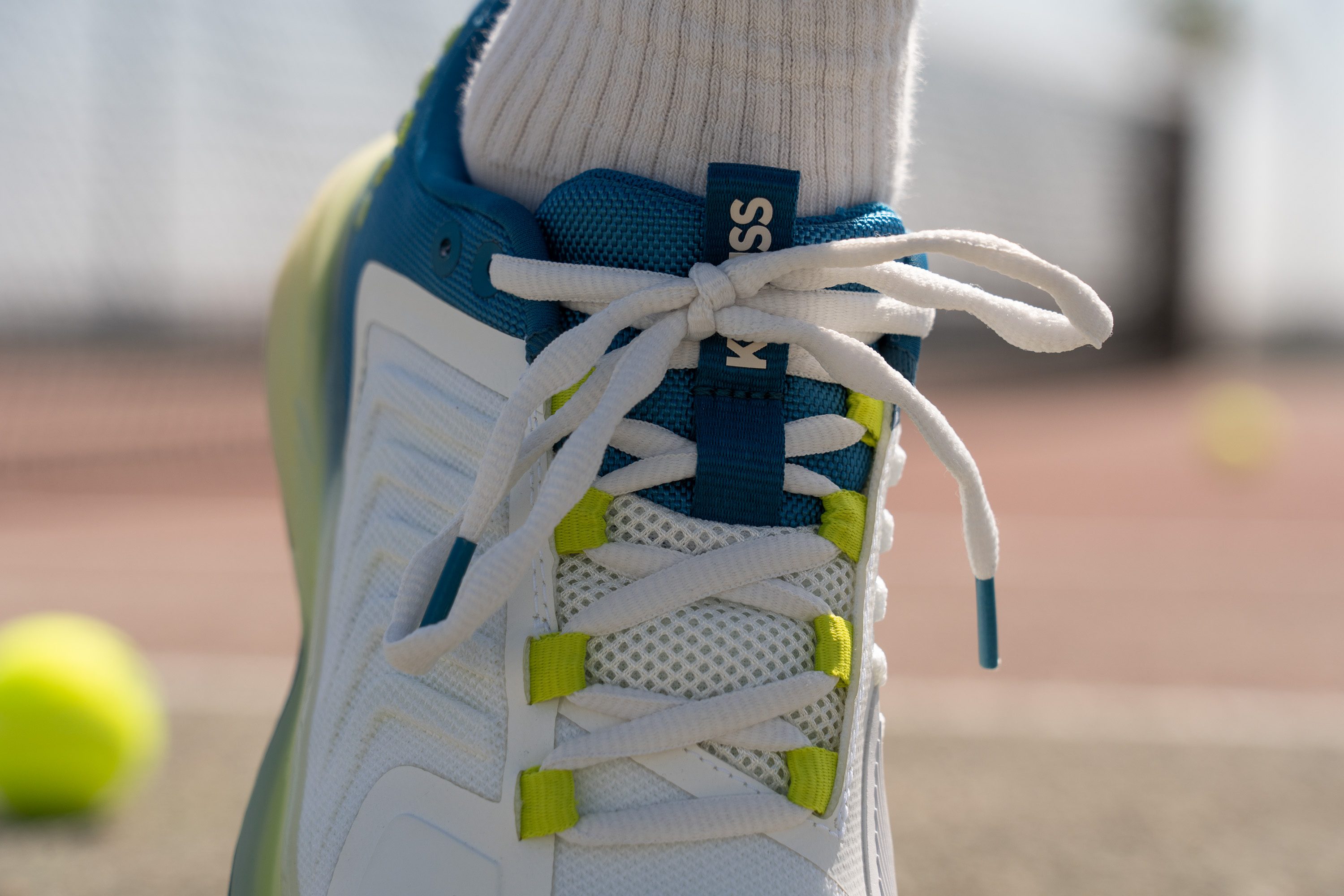 K-Swiss Ultrashot 3 lacing