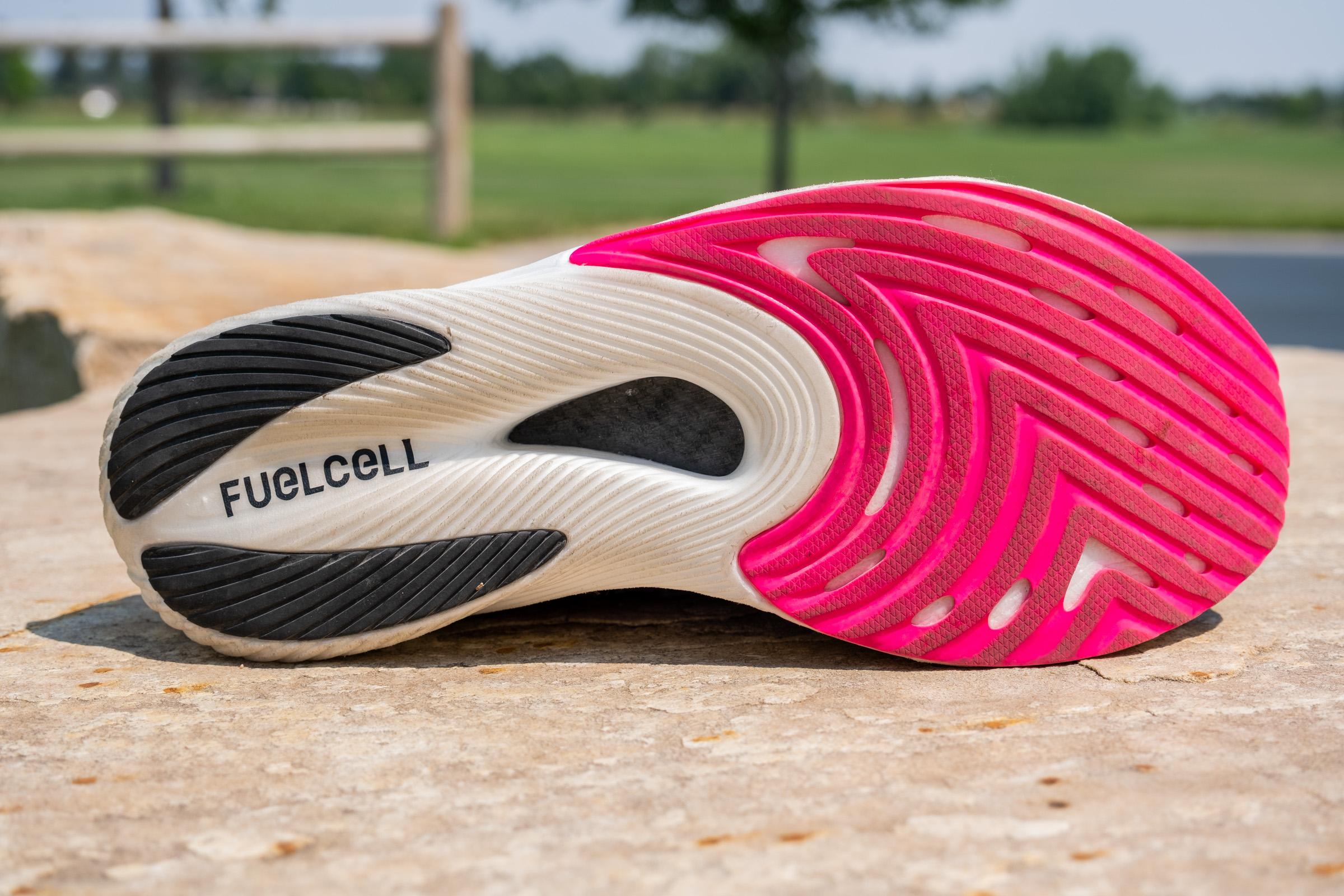 Cut in half: New Balance FuelCell RC Elite v2 Review (2023