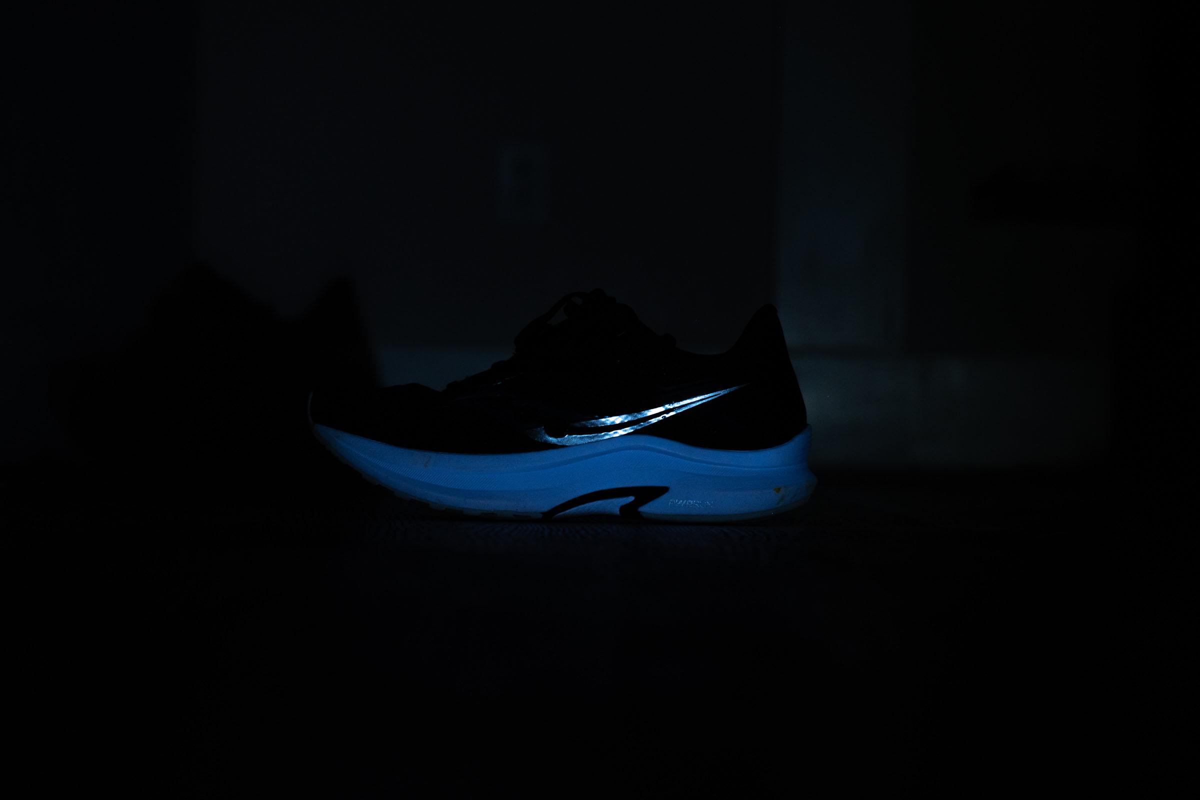 Elementos reflectantes en Saucony Axon 