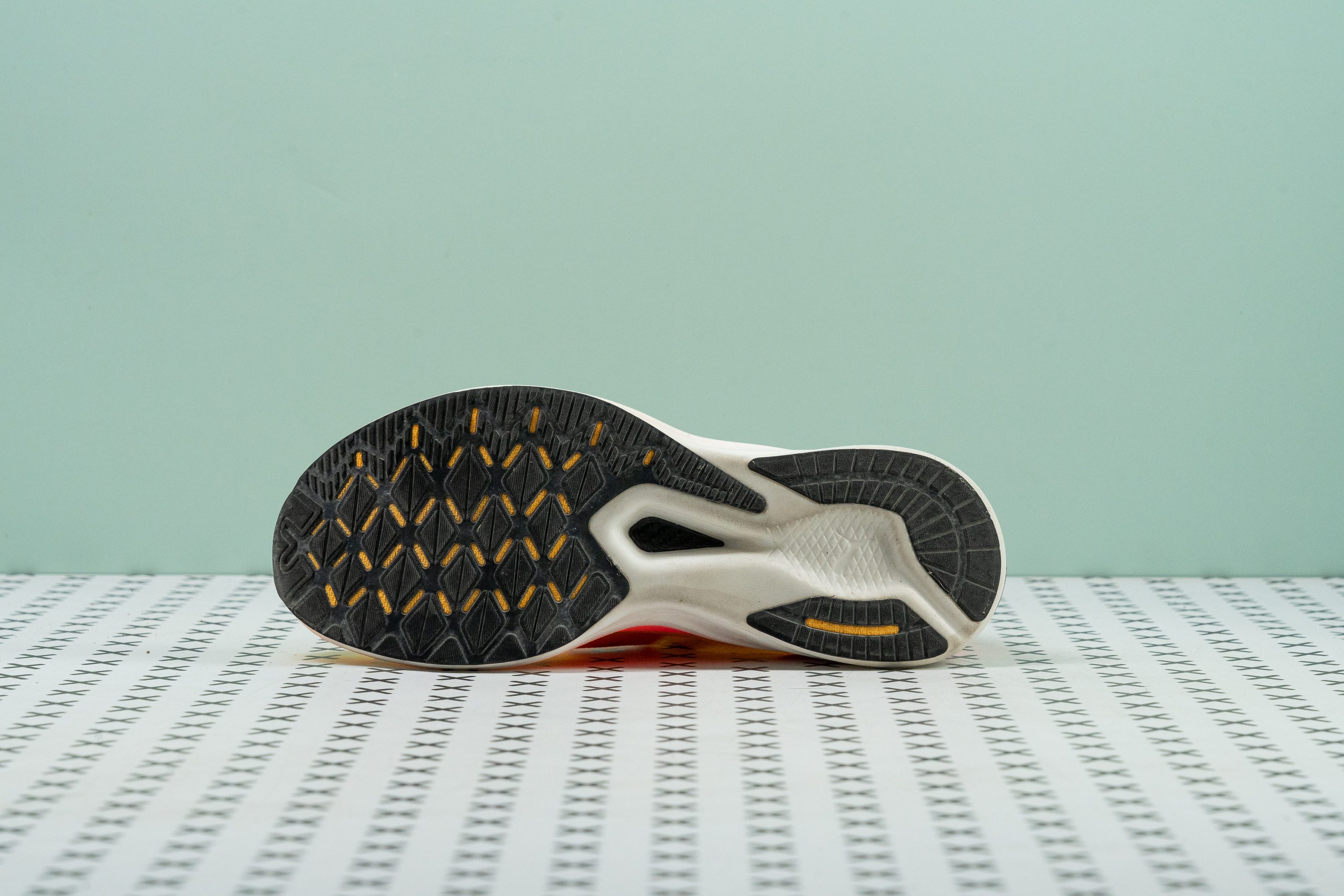 PUMA Deviate Nitro Elite outsole shape