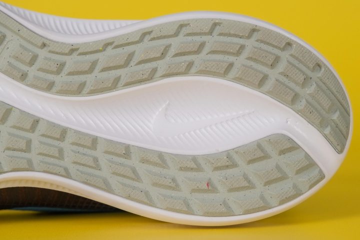 Nike Downshifter 11 Outsole Heel.jpg