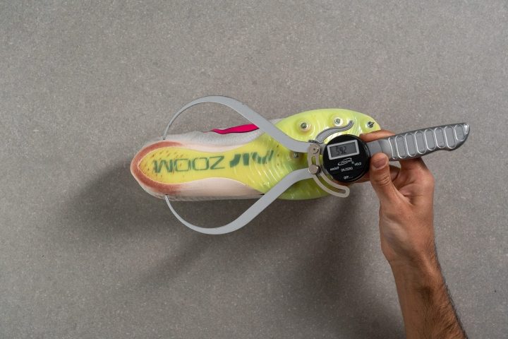 Nike Air Zoom MaxFly Midsole width in the heel