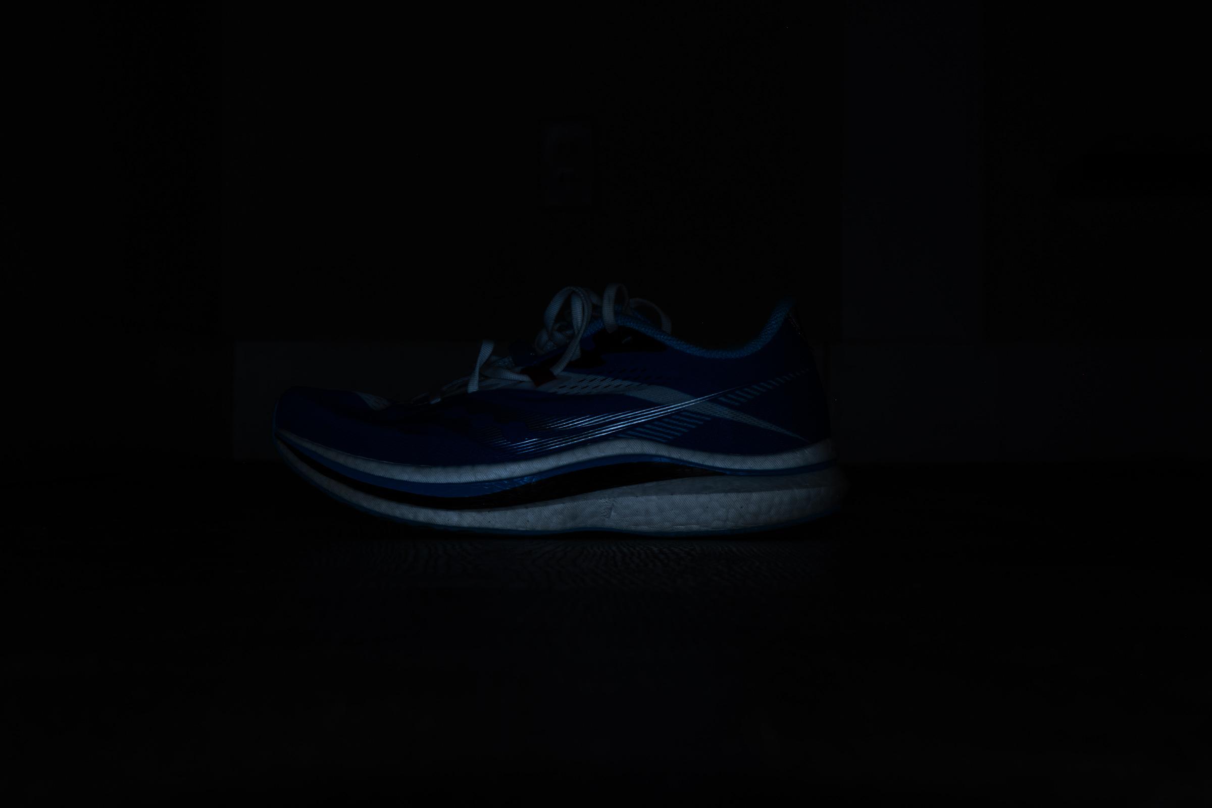 Saucony-endorphin-pro-2-reflective-elements.jpg