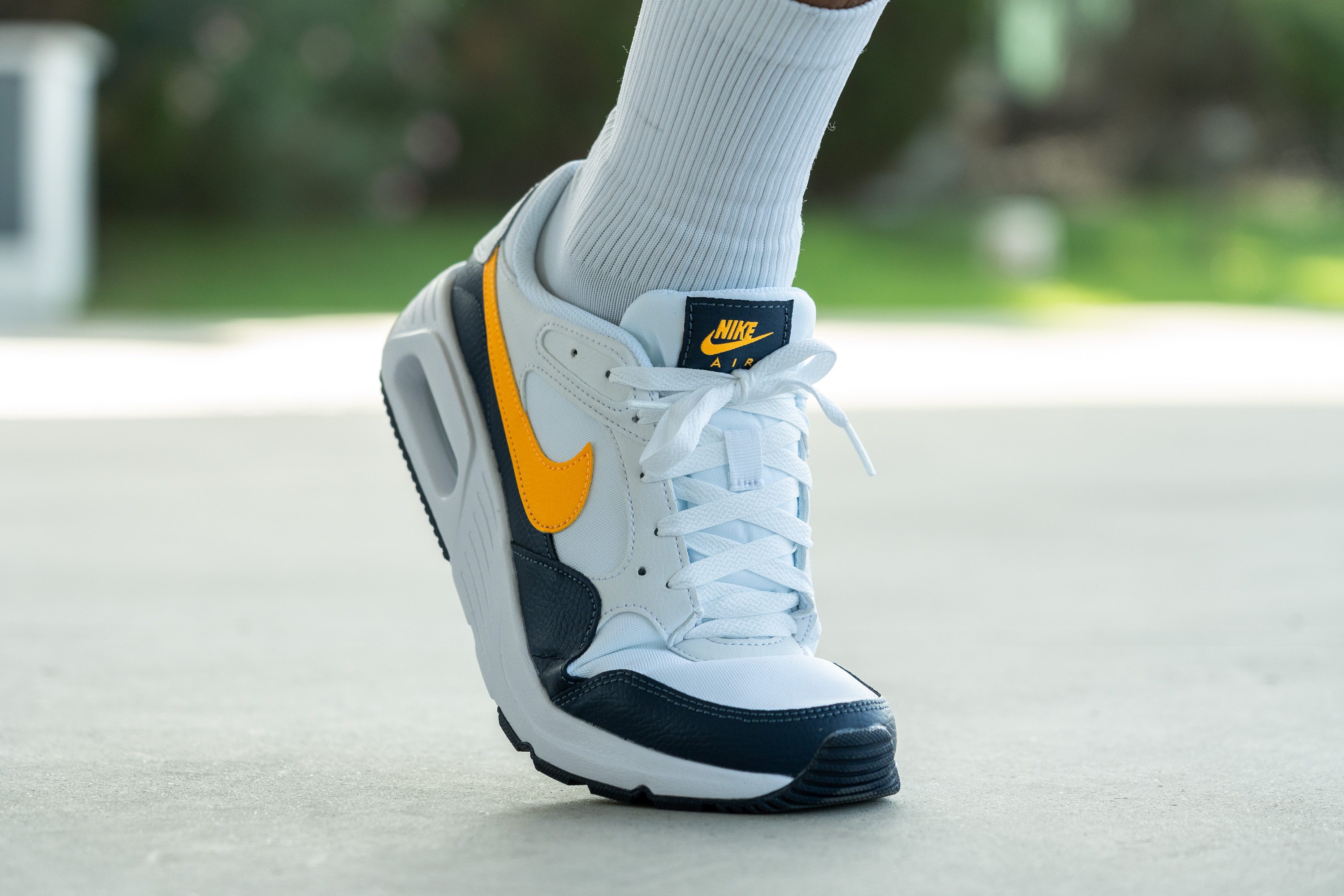 Cortadas por la mitad Analisis y review de las Nike Air Max SC 2024 RunRepeat