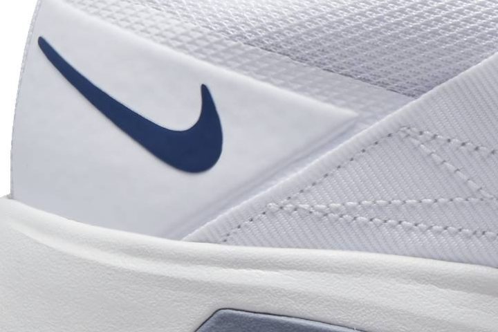 NikeCourt Vapor Lite light