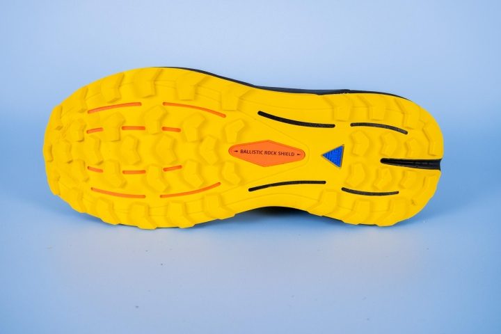 Brooks-Cascadia-16-Outsole.jpg