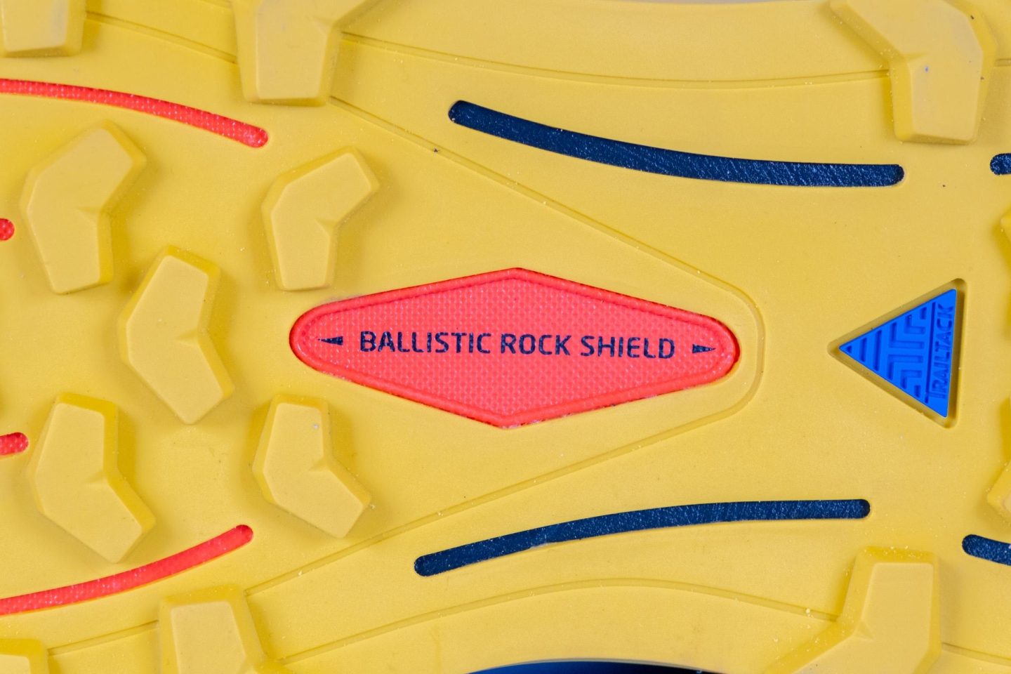 Cut in half Brooks Cascadia 16 Review RunRepeat